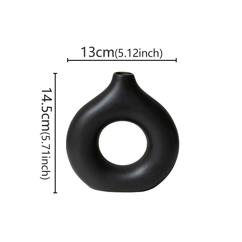 Flat Minimalist Simple Vase Donut Shape